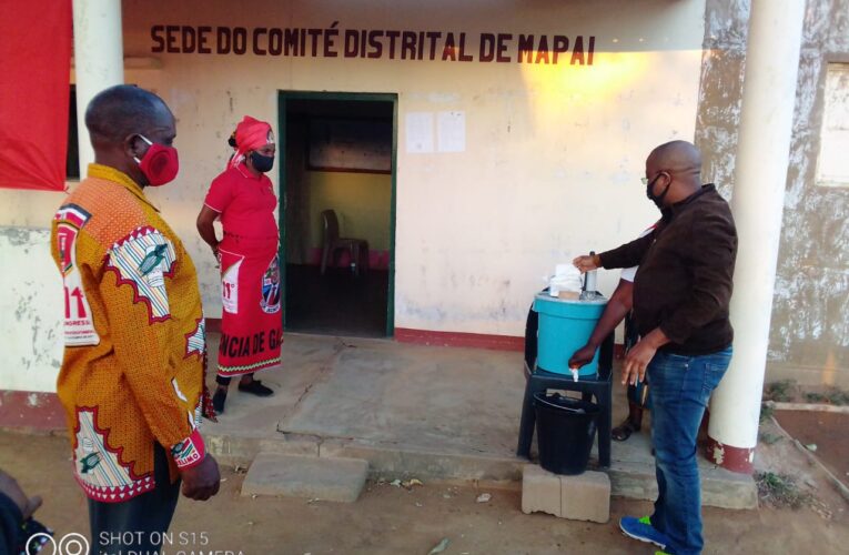 Deputados da FRELIMO círculo de Gaza visitam o Centro de Isolamento de Mapai