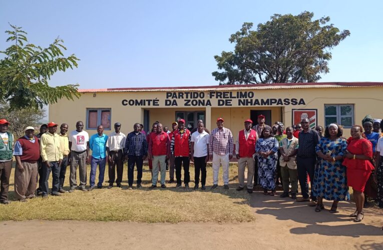 Os deputados da Assembleia da República, pela Bancada Parlamentar da FRELIMO, eleitos pelo Círculo Eleitoral de Manica, prosseguiram, nesta quarta-feira, com êxito, as Jornadas Parlamentares na província.